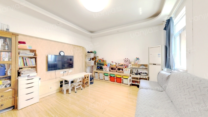 重工小区B区二手房实景图