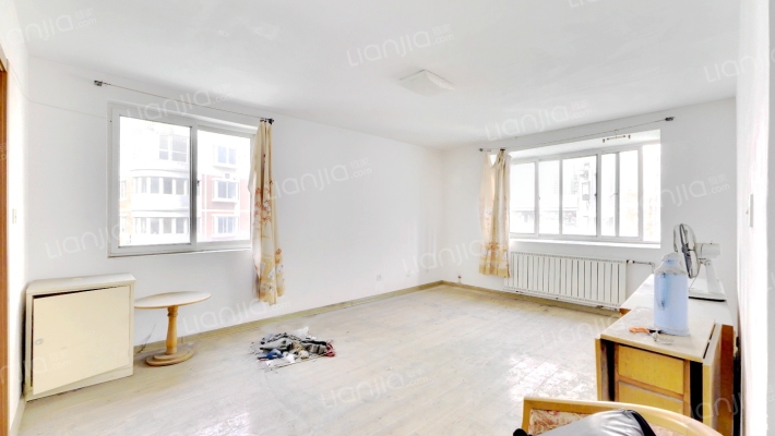 翰林苑小区二手房实景图