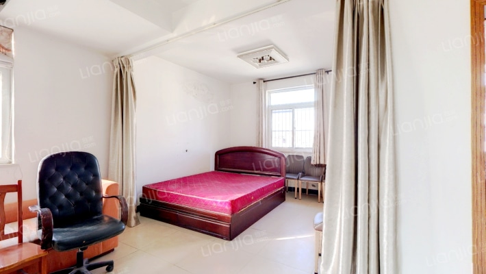 凤凰城家家景园一期二手房实景图