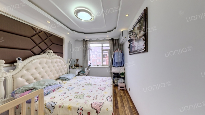 东荣家园二手房实景图