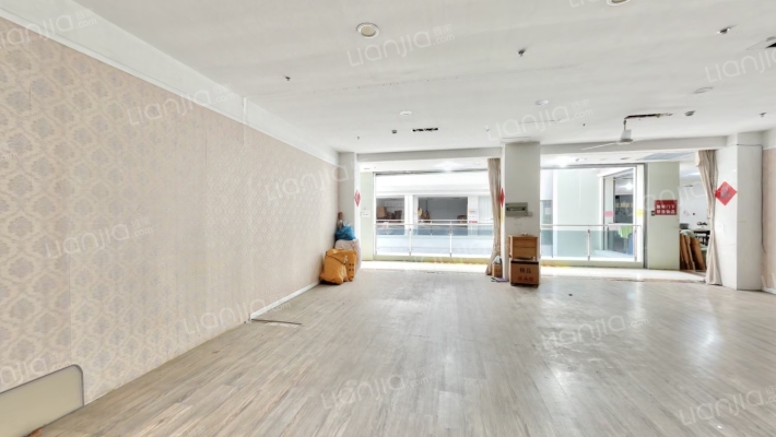 鸿运大厦二手房实景图