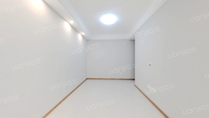 春江新城新河苑二期二手房实景图