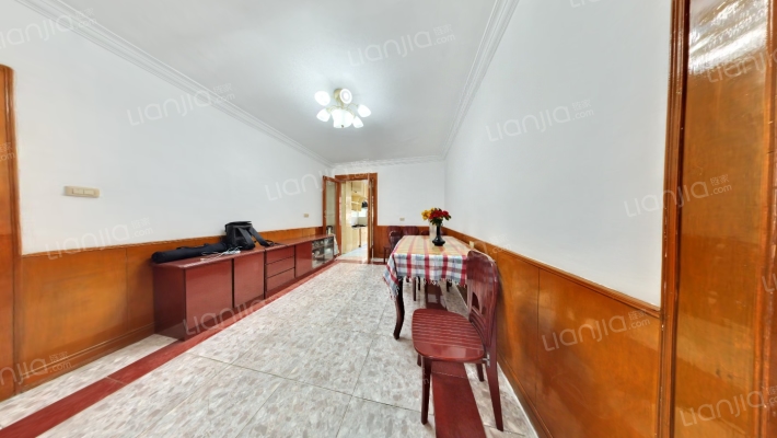 科技局小区二手房实景图