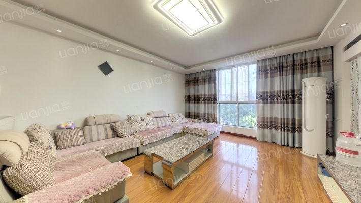 蒙山街166号二手房实景图