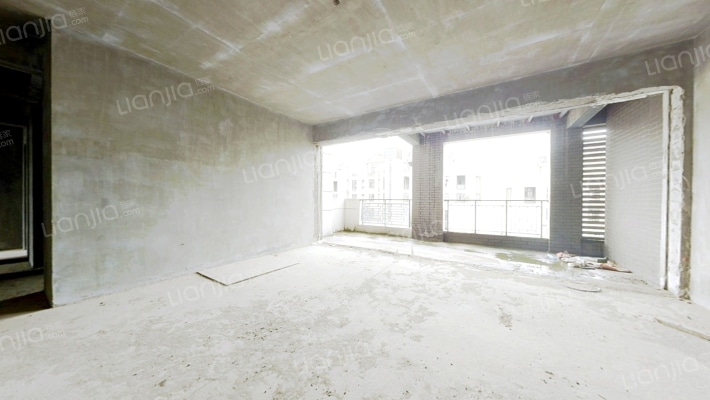 绿地城DK3二手房实景图