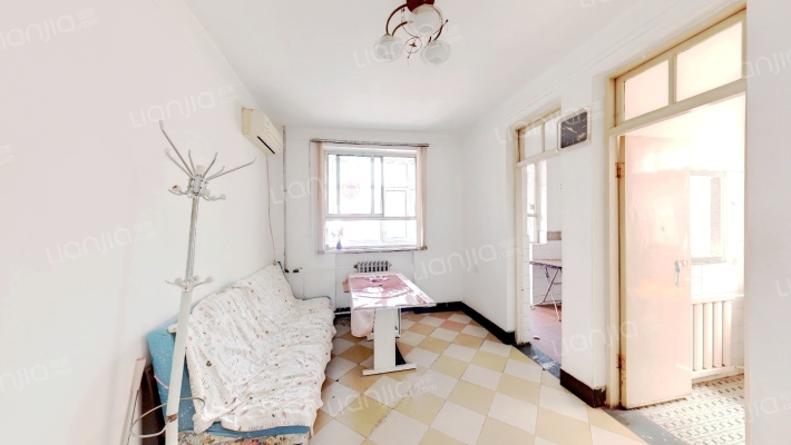 成成中学宿舍二手房实景图