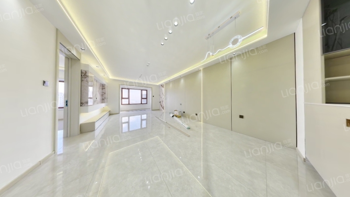 中盟首府二手房实景图