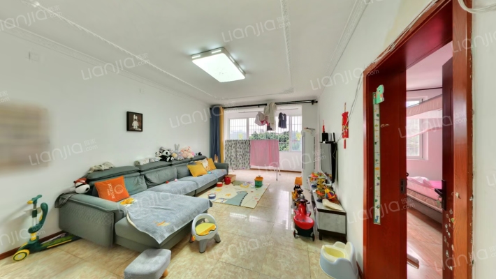 三强南路二段174号二手房实景图