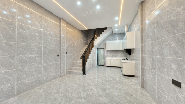 聚富商城二手房实景图