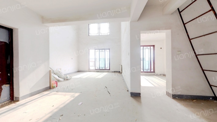 中建长清湖瀛园二手房实景图