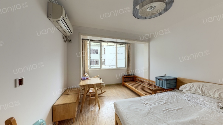 蒙自路380弄二手房实景图