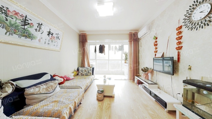 鲁鸿37度二手房实景图