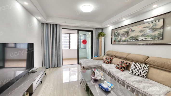 金恒银杉里二手房实景图