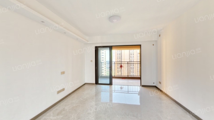 万象郡4期峯汇二手房实景图