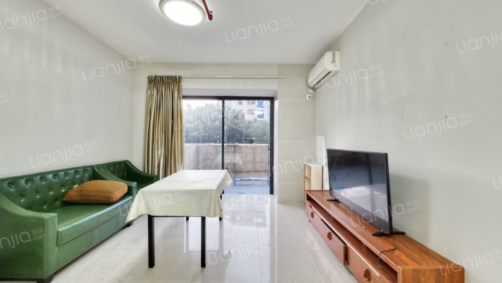 保利香槟花园公寓二手房实景图