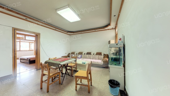 交警大队南宿舍二手房实景图