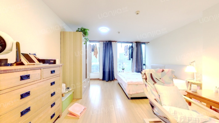 倾城酒店二手房实景图