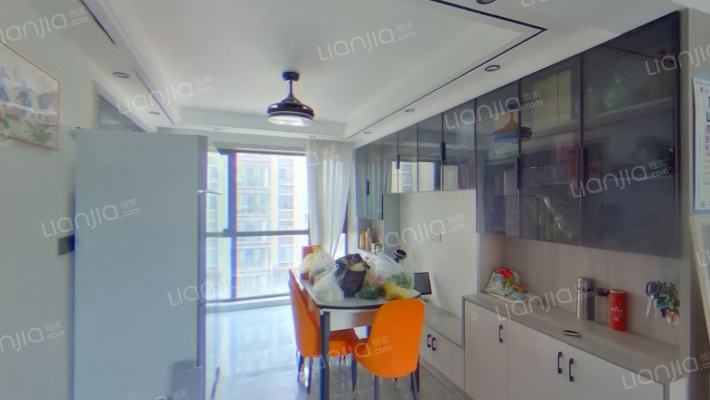 鹿邑德鸿迎宾府二手房实景图