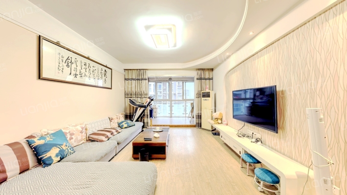 中央欣城二手房实景图