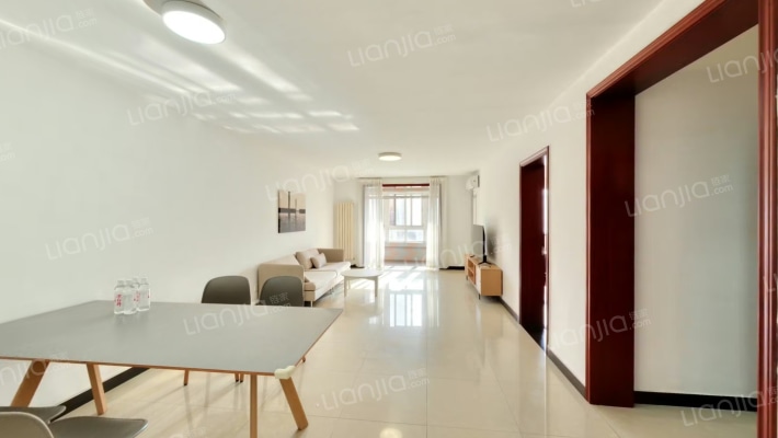 龙锦苑东五区二手房实景图