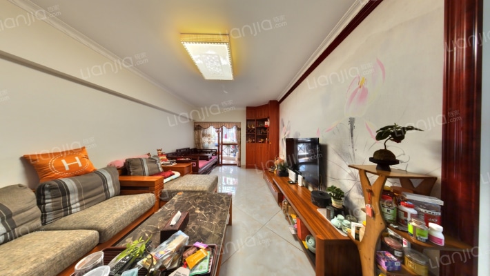 逸翠园一期二手房实景图