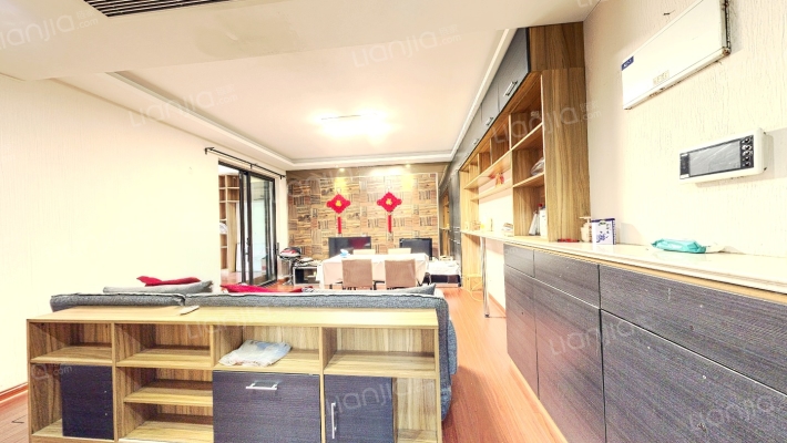 奥体新城青桐园二手房实景图