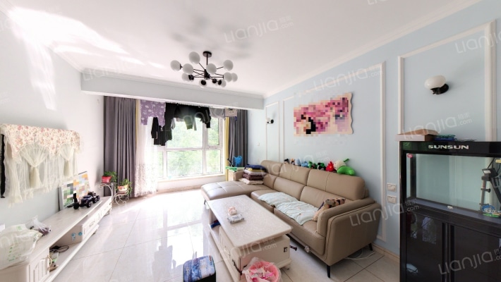 富禹依云蓝湾二手房实景图