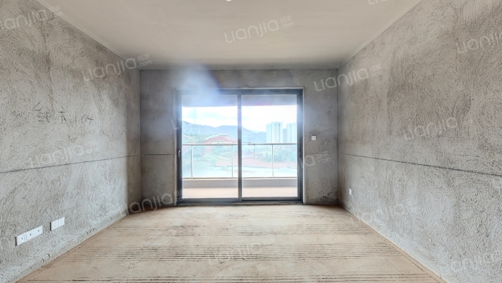 中国铁建山语桃源二手房实景图