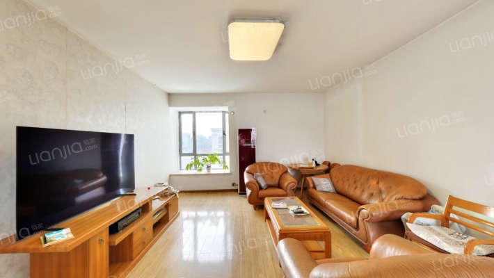 兴隆园五区二手房实景图