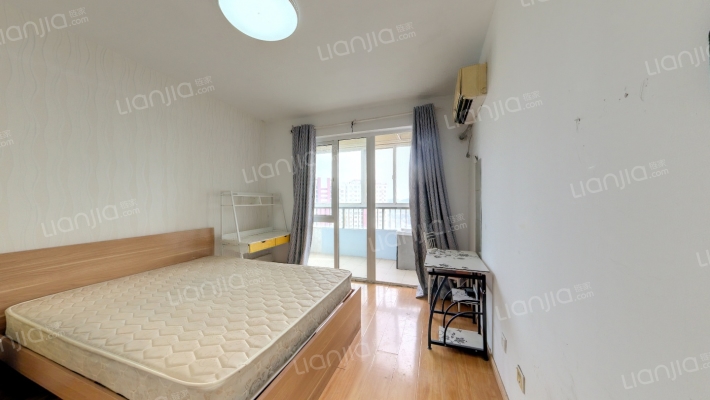 莲花新城南苑二手房实景图