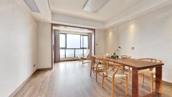 绿城西子郁金香岸二手房实景图