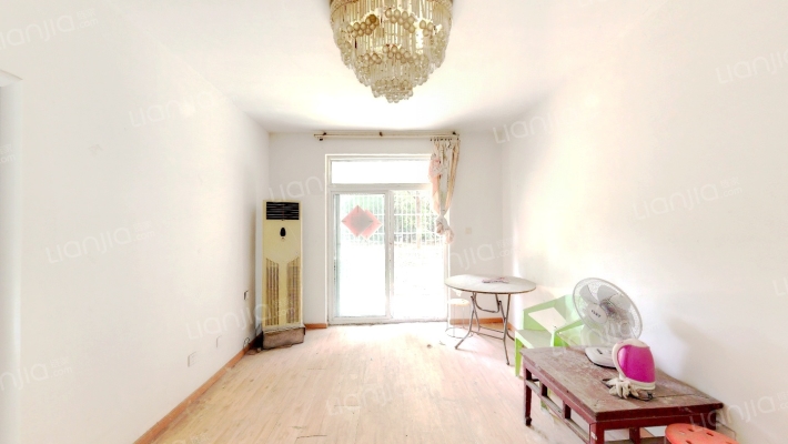 东方明珠二手房实景图