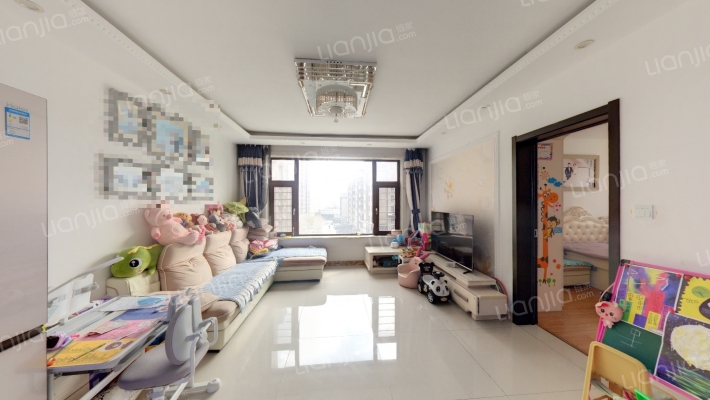 龙泰檀香苑三期二手房实景图