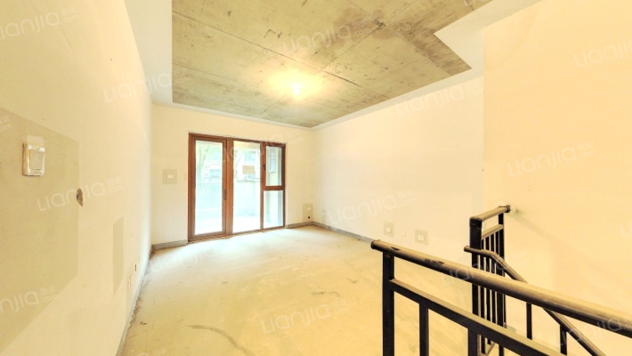 牛驼温泉孔雀城涵泉苑二手房实景图