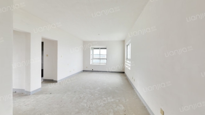 和泰家园北区二手房实景图