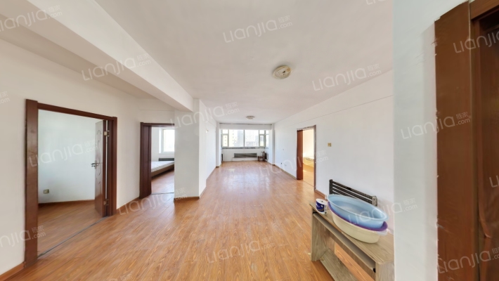 长春世纪城二手房实景图