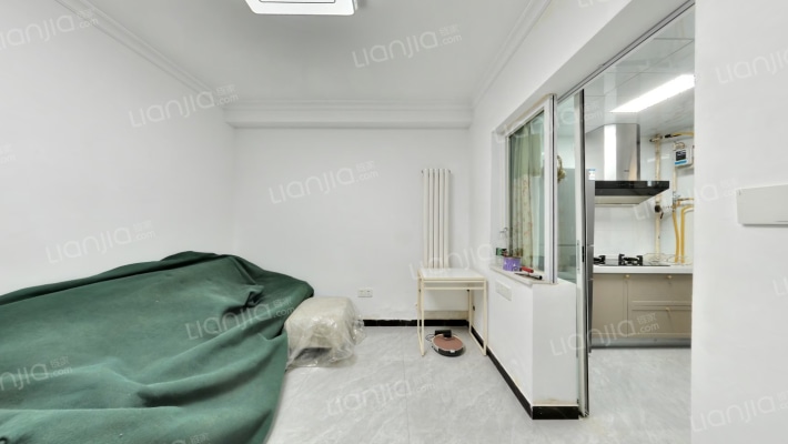 新圃西街二手房实景图