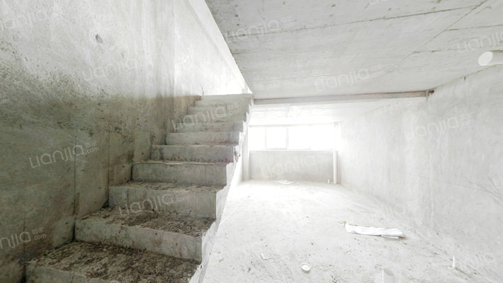 海峡现代城二手房实景图