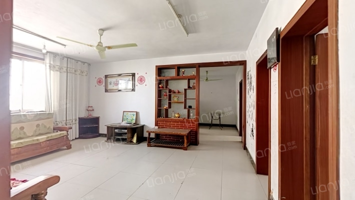 蔡河安居苑二手房实景图