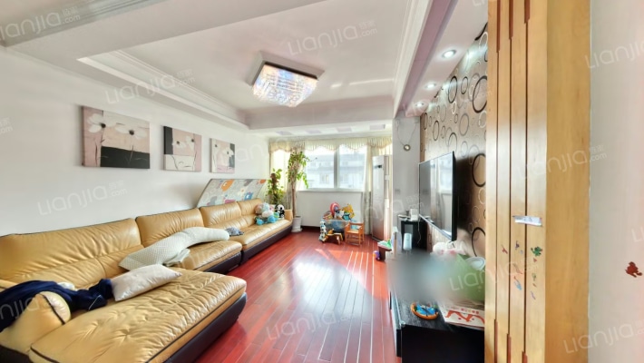 嘉吴苑二手房实景图