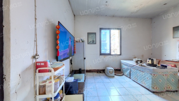 朝阳洞路123号二手房实景图