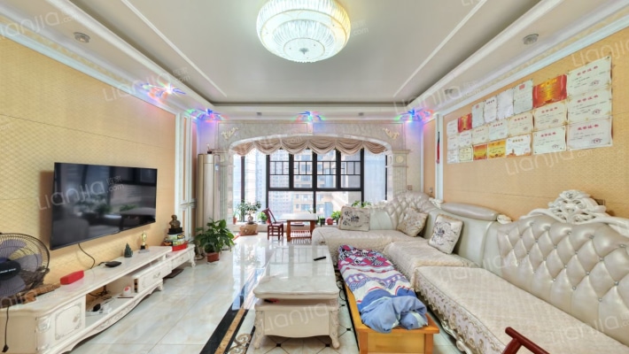 润和长郡二期二手房实景图