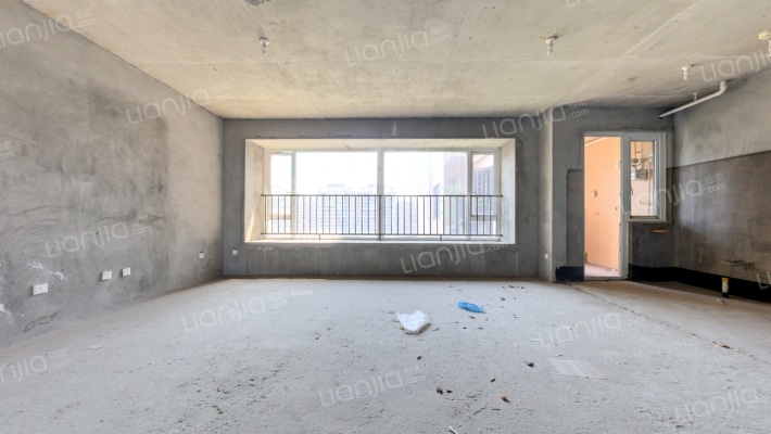 珠江青云台二手房实景图