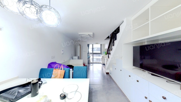 高铁新城圆融广场二手房实景图