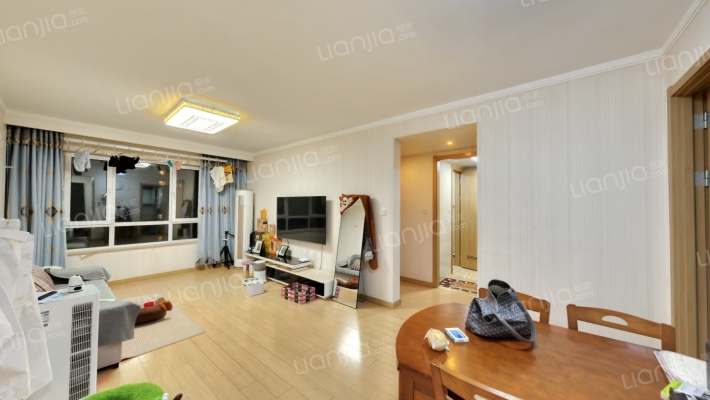 万科铁西蓝山二手房实景图