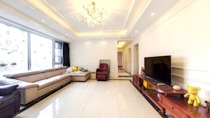 保利锦湖林语南区二手房实景图