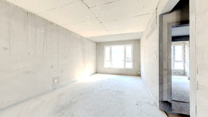 世茂国风龙院二期二手房实景图