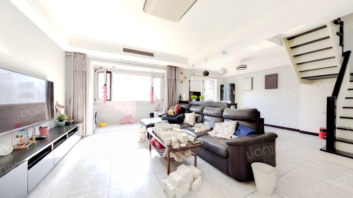 保利鑫城二手房实景图