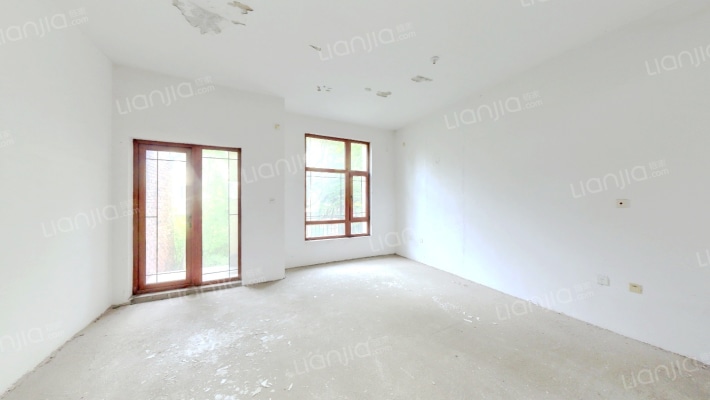 绿洲悠山美地二手房实景图