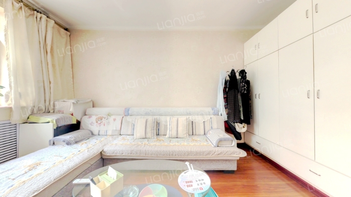 新华书店老军营宿舍区二手房实景图